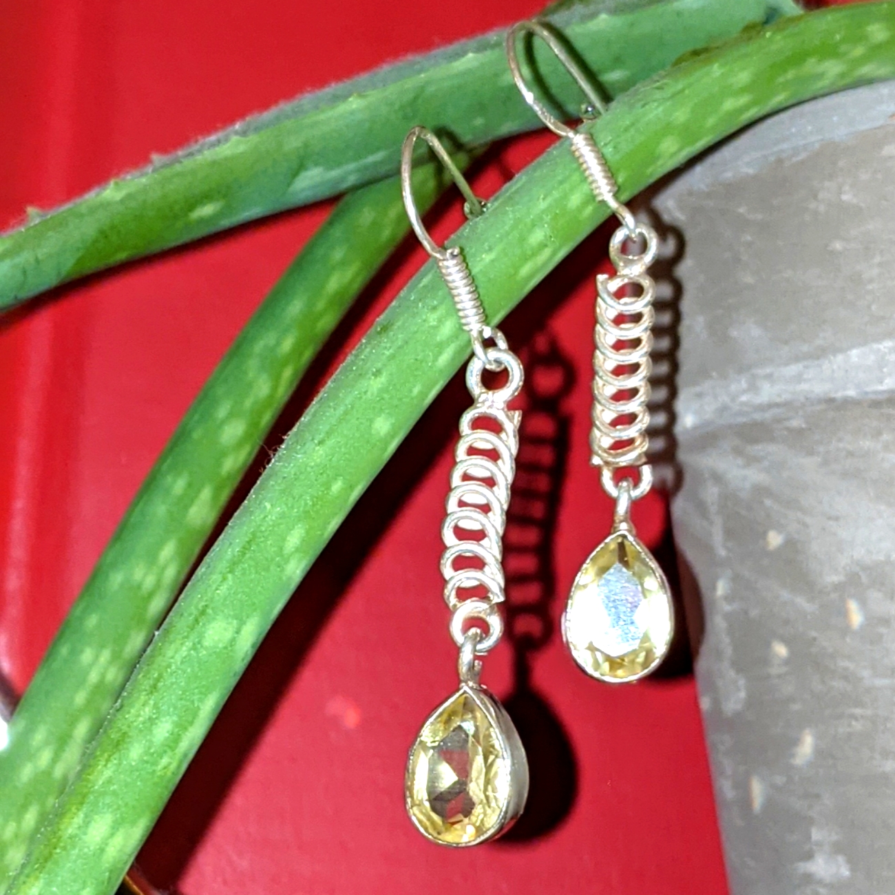 925 Sliver Lemon Citrine Teardrop Hook Earring 15$